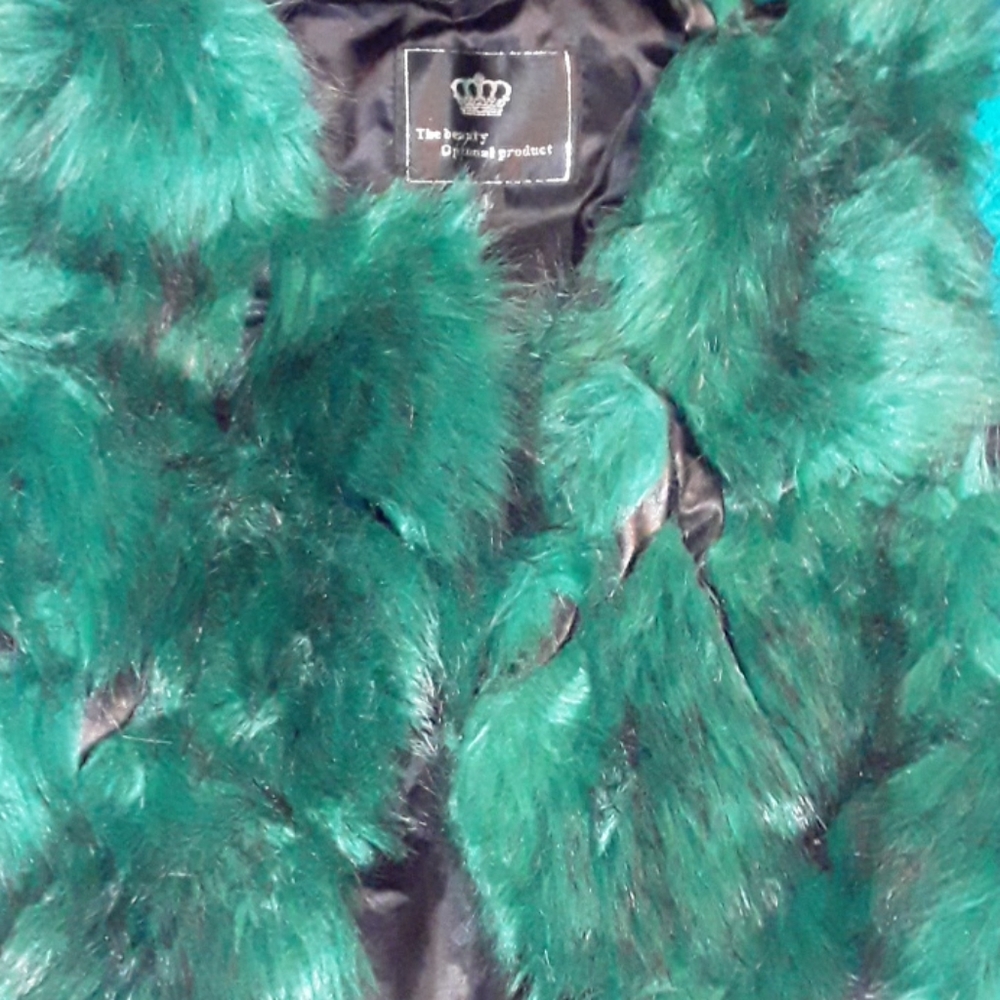 Fur vest